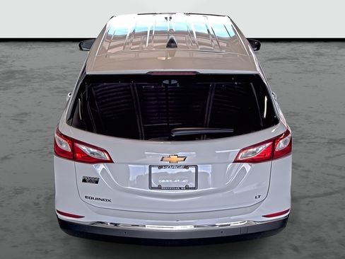 Used 2020 Chevrolet Equinox LT FWD image 3