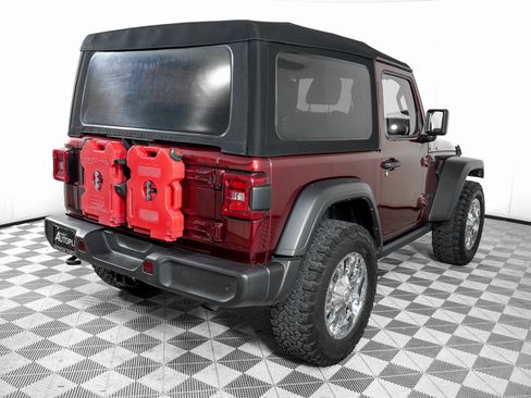 Used 2021 Jeep Wrangler Willys image 5
