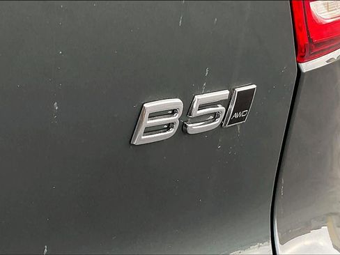 New 2026 Volvo XC40 B5 Ultra w/ Protection Package Premier image 26