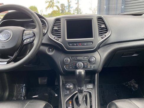 Used 2023 Jeep Cherokee Altitude Lux image 15