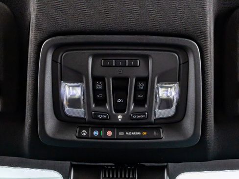 Used 2024 GMC Sierra 2500 AT4 w/ AT4 Premium Plus Package image 26