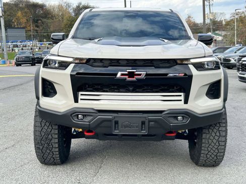 New 2026 Chevrolet Colorado ZR2 w/ ZR2 Bison Edition image 8