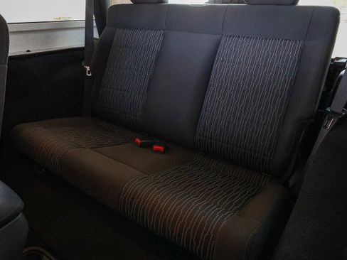Used 2012 Jeep Wrangler Rubicon w/ PWR Convenience Group AWD/4WD image 27