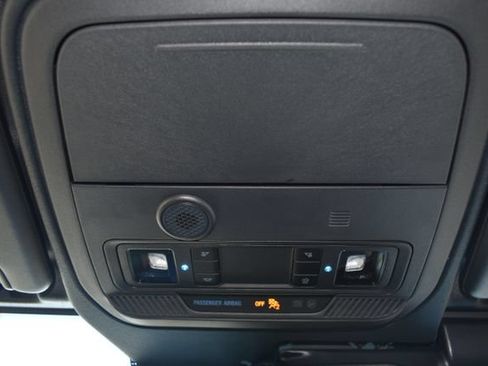 New 2026 Ford Bronco Outer Banks AWD/4WD image 36