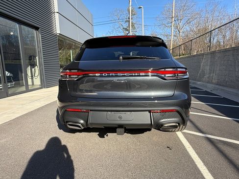 New 2026 Porsche Macan image 6