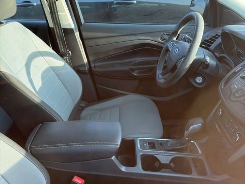 Used 2017 Ford Escape S image 12
