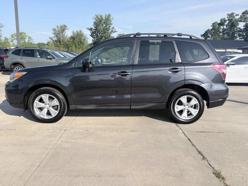 Used 2015 Subaru Forester 2.5i Premium w/ All-Weather Package AWD/4WD image 9