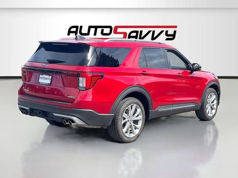 Used 2025 Ford Explorer Platinum w/ Ultimate Package AWD/4WD image 7