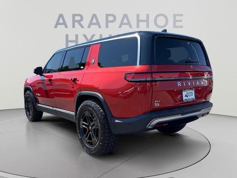 Used 2024 Rivian R1S Adventure Dual AWD/4WD image 3