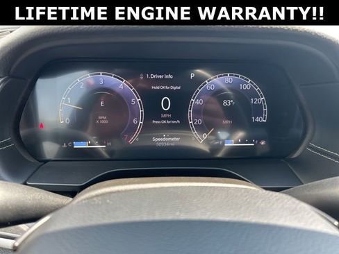 Used 2023 Jeep Grand Cherokee Laredo image 15