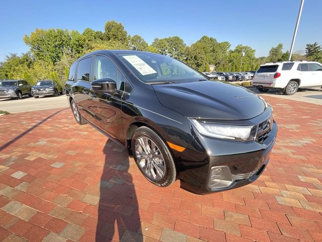 Certified 2025 Honda Odyssey Touring image 38