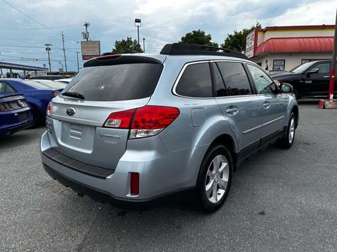 Used 2013 Subaru Outback 2.5i Limited w/ Moonroof Pkg image 5