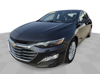 Used 2023 Chevrolet Malibu LT image 1