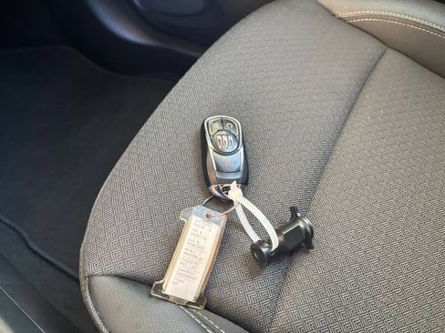 Used 2025 Buick Encore GX Preferred FWD image 21