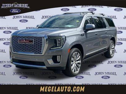 Used 2022 GMC Yukon XL Denali w/ Advanced Technology Package