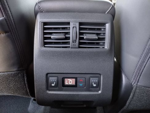 New 2026 Mitsubishi Outlander SEL Black Edition AWD/4WD image 27