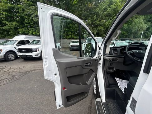 Used 2025 Ford Transit 250 Low Roof w/ Exterior Upgrade Package RWD image 16