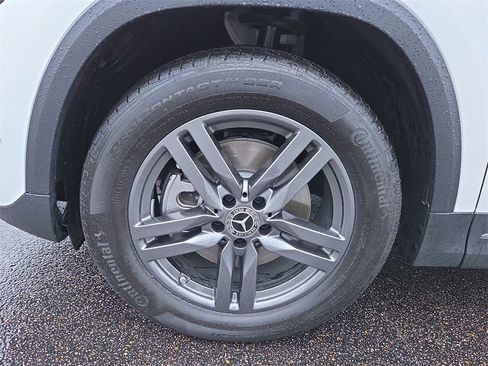 Certified 2026 Mercedes-Benz GLA 250 4MATIC image 9