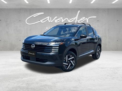 New 2026 Nissan Kicks SV AWD/4WD image 1