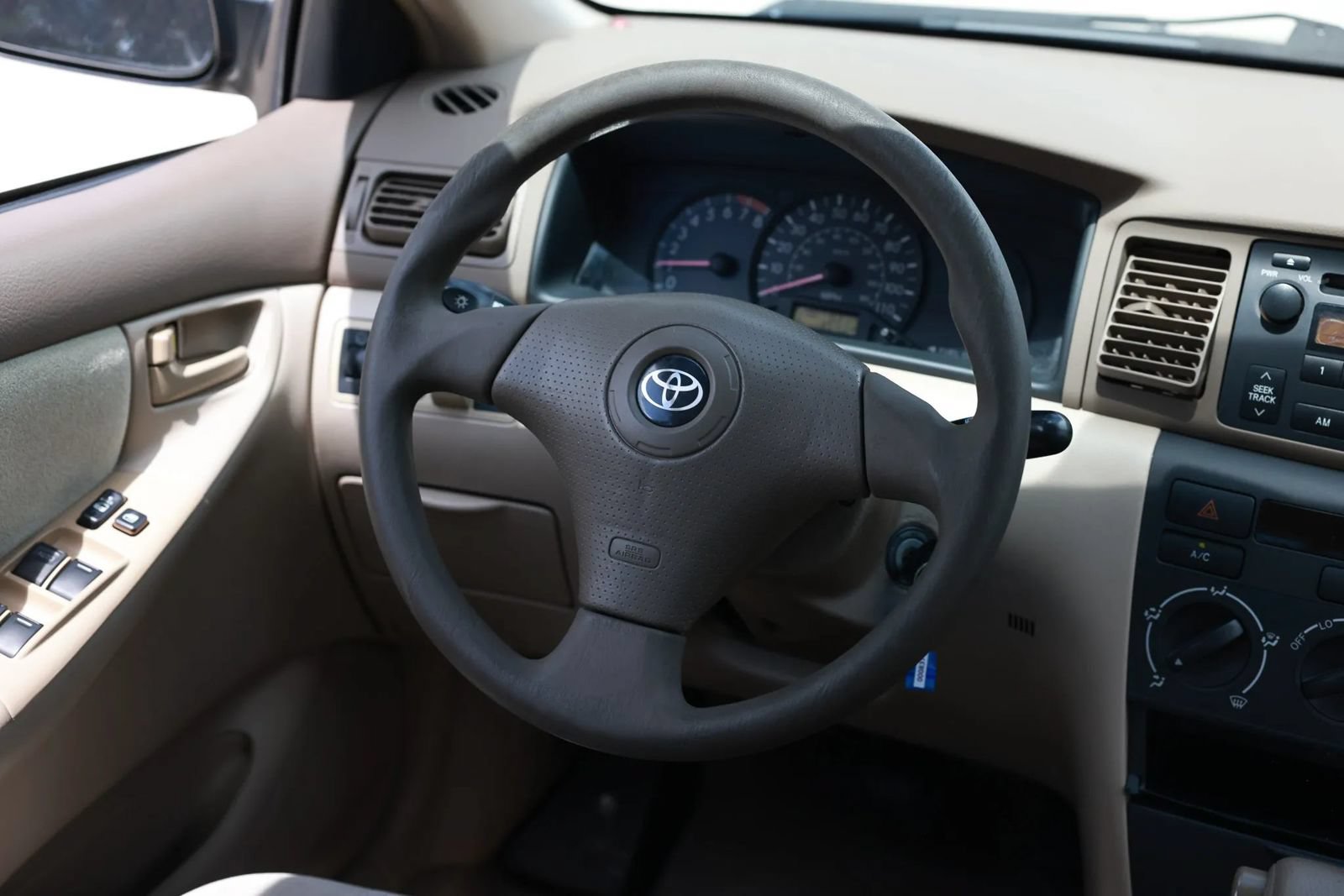 Used 2006 Toyota Corolla CE FWD image 30