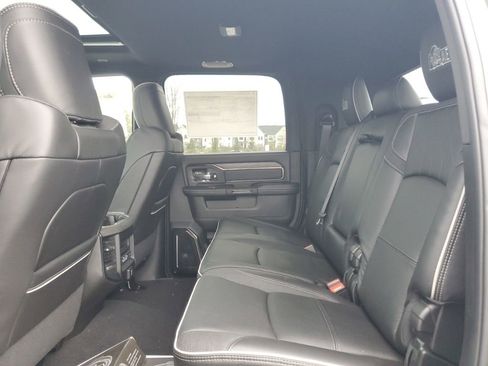 New 2026 RAM 2500 Limited AWD/4WD image 28