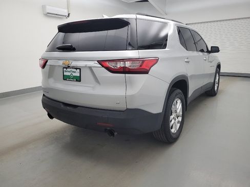 Used 2019 Chevrolet Traverse LT image 9