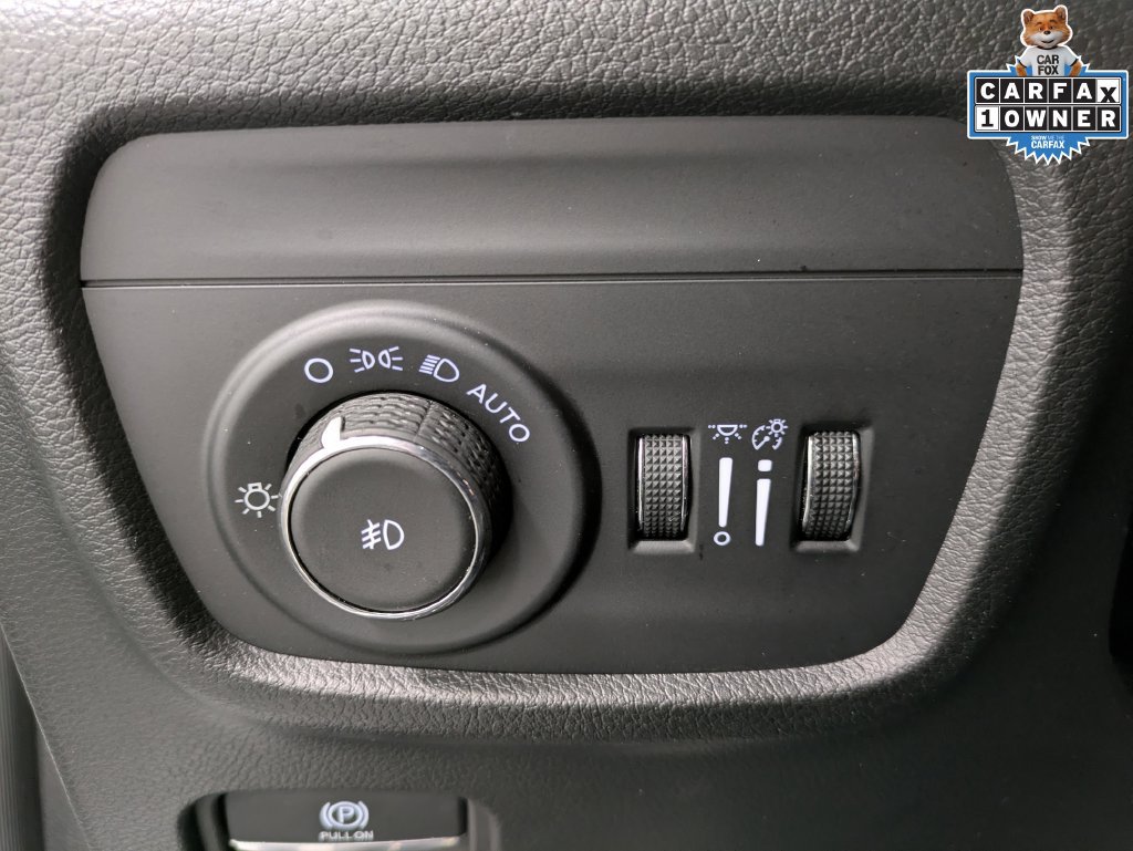 Used 2024 Jeep Grand Cherokee Overland w/ Luxury Tech Group IV AWD/4WD image 21