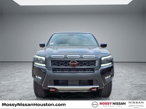 New 2026 Nissan Frontier PRO-4X w/ Tow Package image 5