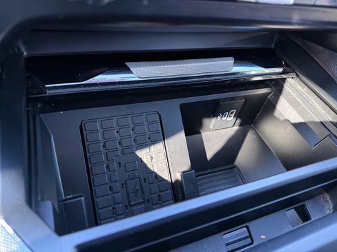 Used 2023 Ford F250 King Ranch w/ FX4 Off-Road Package image 19