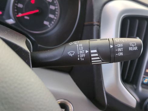 Used 2021 GMC Terrain SLT image 25