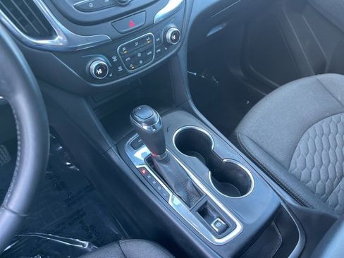 Used 2020 Chevrolet Equinox LT image 27