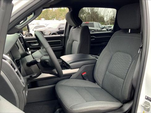 Used 2025 RAM 1500 Big Horn image 8