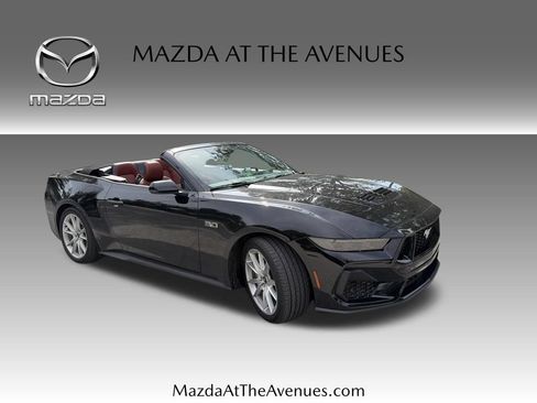 Used 2025 Ford Mustang GT Premium RWD image 6