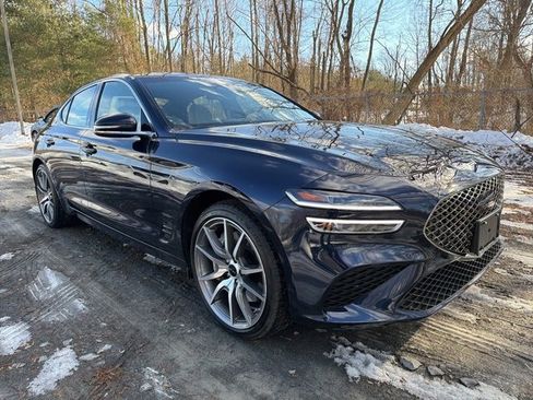 Used 2026 Genesis G70 2.5T image 2