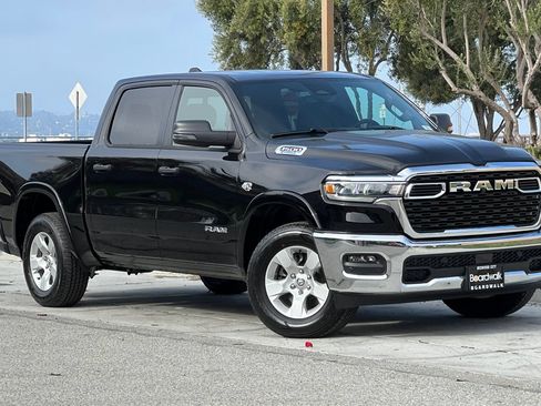 New 2026 RAM 1500 Big Horn AWD/4WD image 2