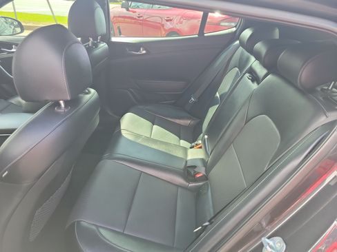 Certified 2022 Kia Stinger GT-Line RWD image 10