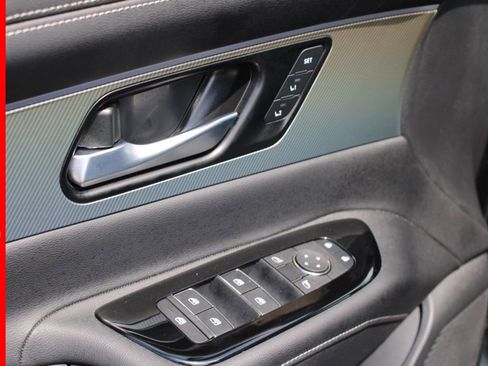 New 2025 Nissan Murano SL image 13