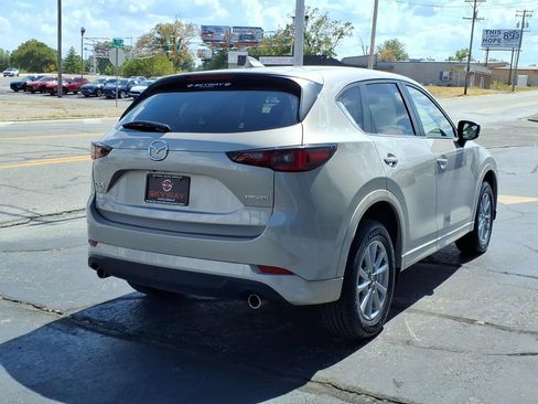 Used 2025 MAZDA CX-5 AWD 2.5 S w/ Preferred Package image 4