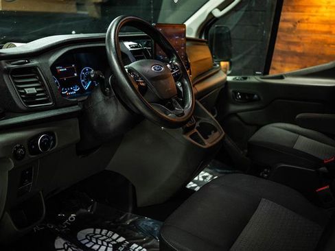 Used 2023 Ford Transit 350 XLT image 8
