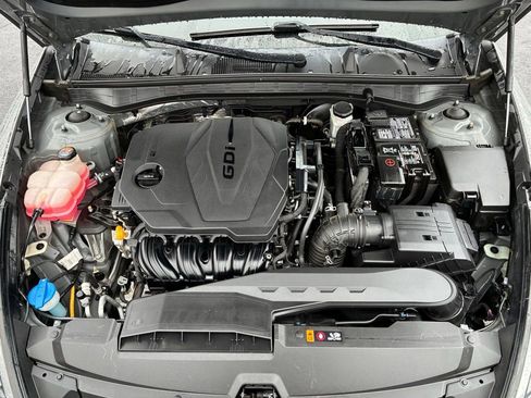 Used 2021 Hyundai Sonata SEL w/ Winter Weather Package image 9