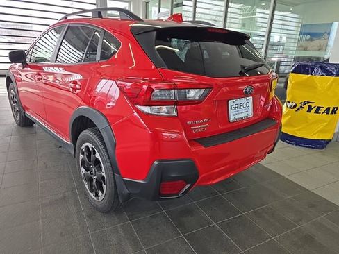 Used 2021 Subaru Crosstrek 2.0i Premium w/ Moonroof Package image 8