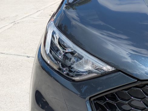 Used 2024 Ford Edge ST-Line AWD/4WD image 8