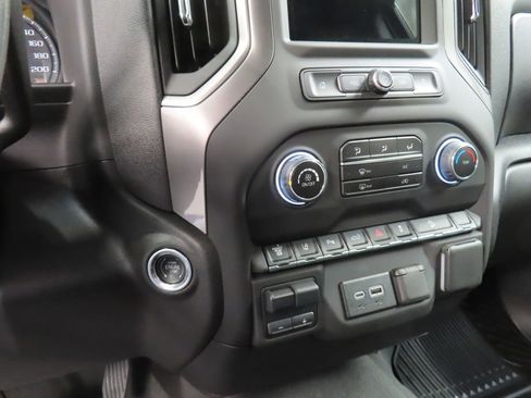 Used 2025 Chevrolet Silverado 2500 Custom w/ Custom Value Package AWD/4WD image 55