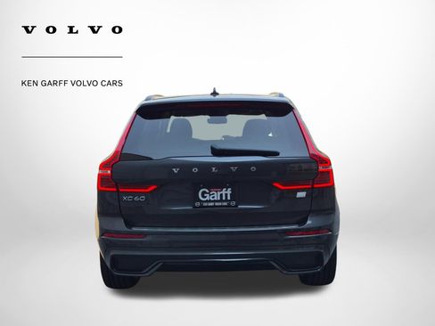 Used 2024 Volvo XC60 T8 Ultimate w/ Protection Package Premier AWD/4WD image 4