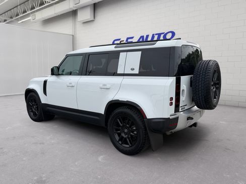 Used 2024 Land Rover Defender 110 S AWD/4WD image 3