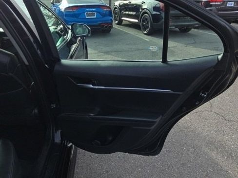 Used 2024 Toyota Camry SE image 23