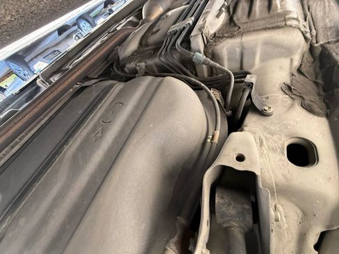 Used 2009 Toyota Camry LE FWD image 27