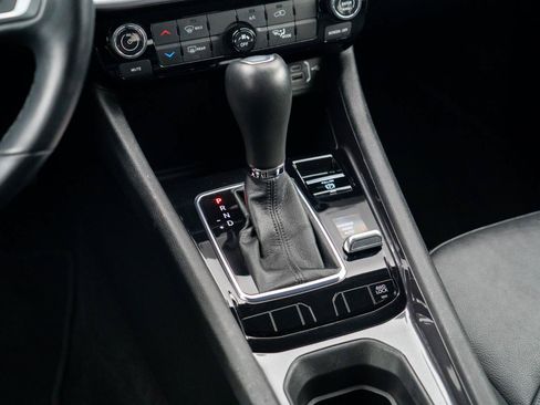 Used 2022 Jeep Compass Latitude AWD/4WD image 25