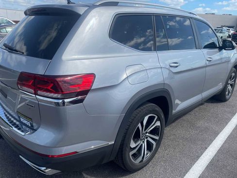 Used 2022 Volkswagen Atlas SEL AWD/4WD image 3