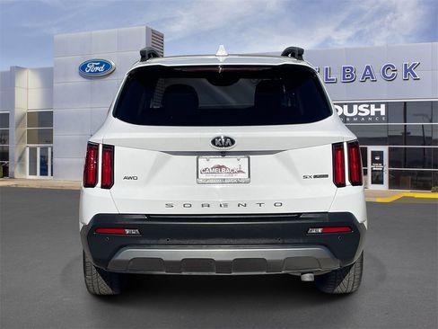 Used 2021 Kia Sorento SX Prestige image 4